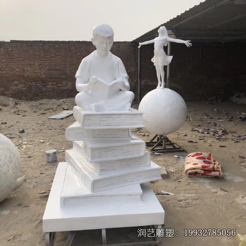 学校玻璃钢看书人物雕塑 学校玻璃钢看书人物雕塑