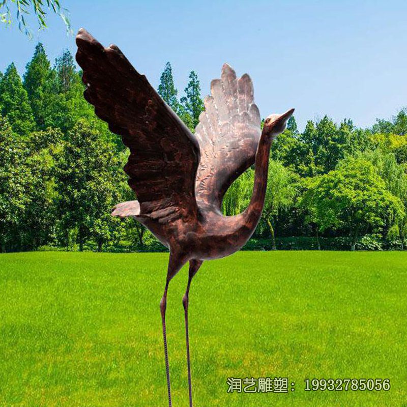广场仙鹤动物铜雕 广场仙鹤动物铜雕