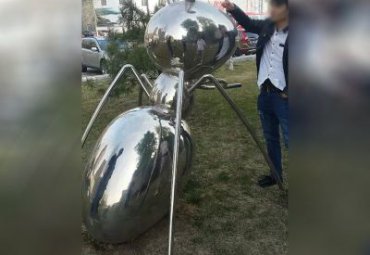 城市不锈钢蚂蚁动物雕塑