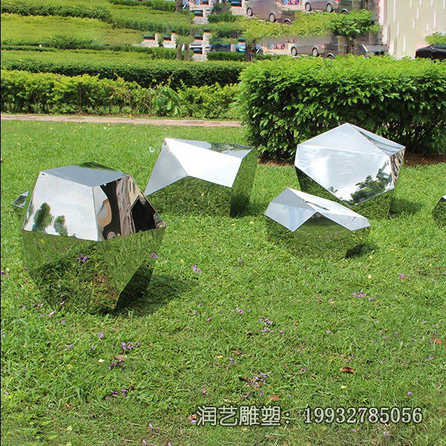 景区不锈钢石头景观雕塑 景区不锈钢石头景观雕塑