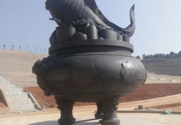 商场香炉景观铜雕