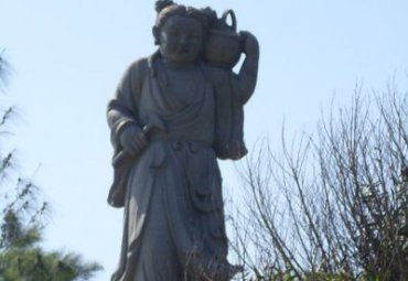 景区八仙过海人物石雕