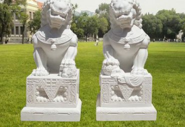商业街狮子动物石雕