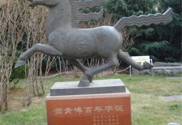公园马动物石雕