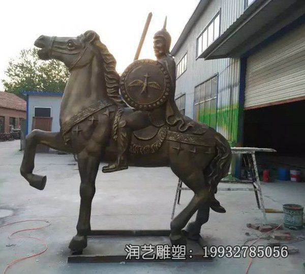 学校骑马持剑人物铜雕 学校骑马持剑人物铜雕