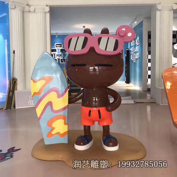 游乐场玻璃钢布朗熊卡通雕塑 游乐场玻璃钢布朗熊卡通雕塑