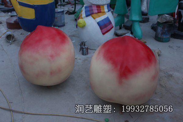 城市玻璃钢桃子景观雕塑 城市玻璃钢桃子景观雕塑