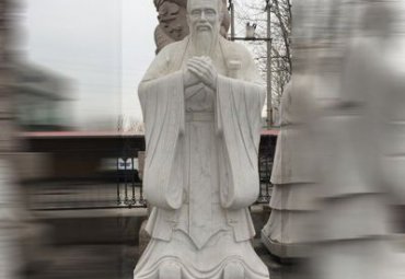 酒店名人孔子石雕