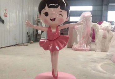 草坪玻璃钢跳舞雕塑