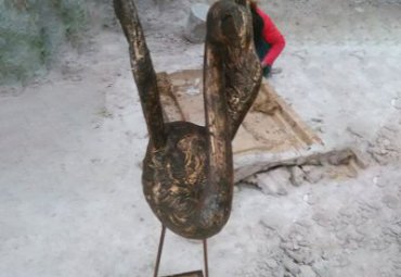 小区天鹅动物铜雕