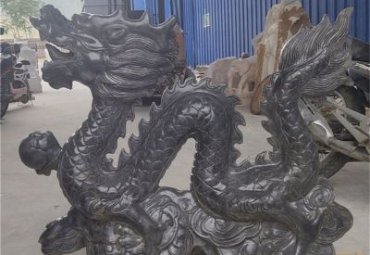 学校龙动物铜雕