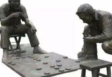 城市下棋人物铜雕