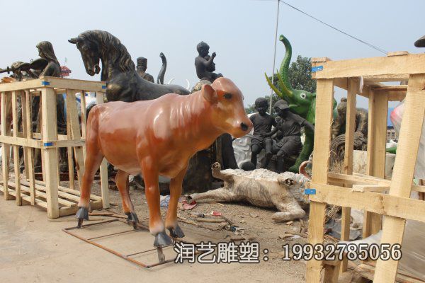 医院玻璃钢黄牛雕塑 医院玻璃钢黄牛雕塑