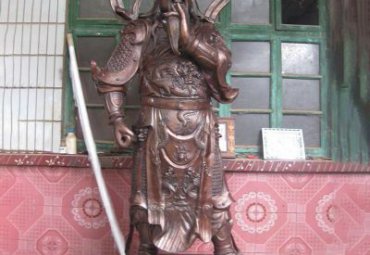 广场关公人物铜雕