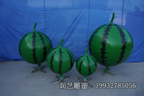 商场玻璃钢西瓜景观雕塑 商场玻璃钢西瓜景观雕塑