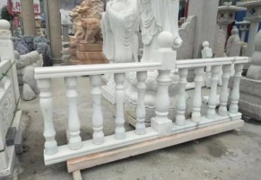 酒店汉白玉栏杆石雕
