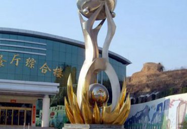 游乐场不锈钢荷叶雕塑