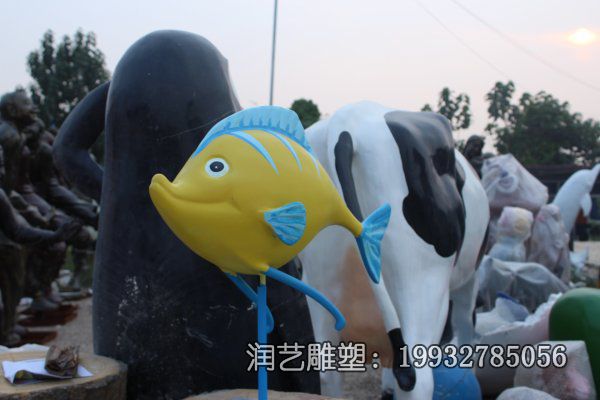城市玻璃钢鱼动物雕塑 城市玻璃钢鱼动物雕塑