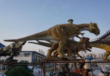 企业玻璃钢恐龙动物雕塑
