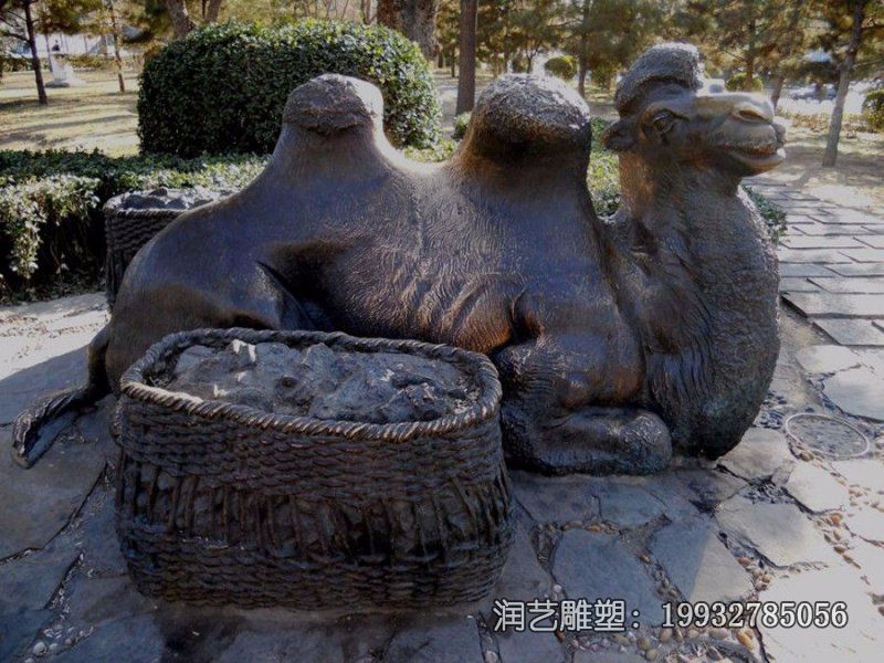 景区骆驼动物铜雕 景区骆驼动物铜雕