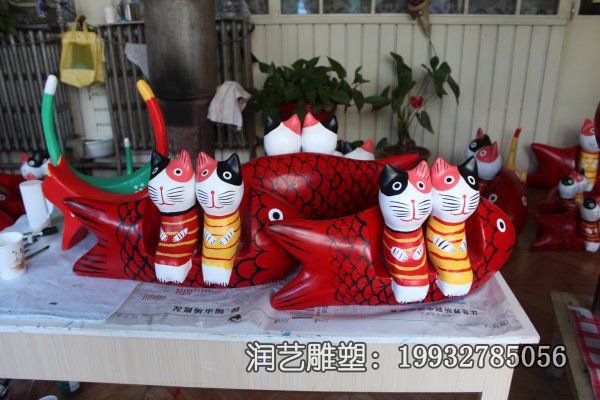 小区玻璃钢彩绘猫动物雕塑 小区玻璃钢彩绘猫动物雕塑