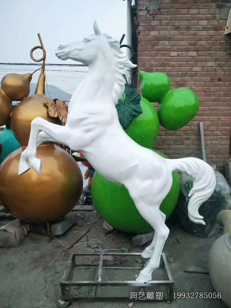 企业汉白玉马动物石雕 企业汉白玉马动物石雕