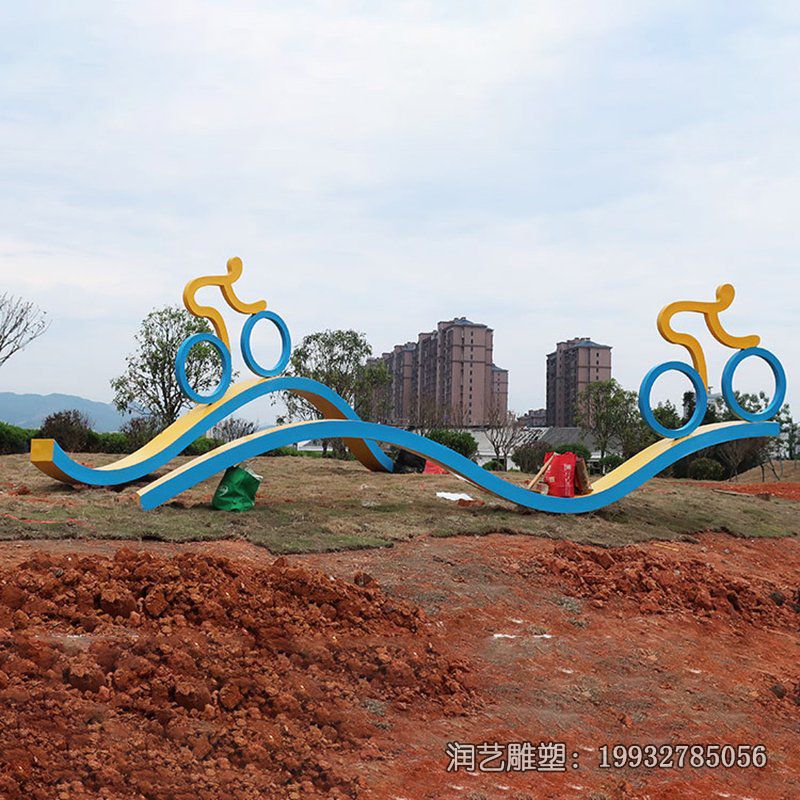 景区不锈钢骑车人物雕塑 景区不锈钢骑车人物雕塑