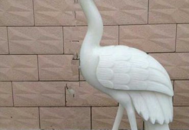 商业街汉白玉仙鹤石雕