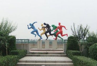 游乐场不锈钢跑步雕塑
