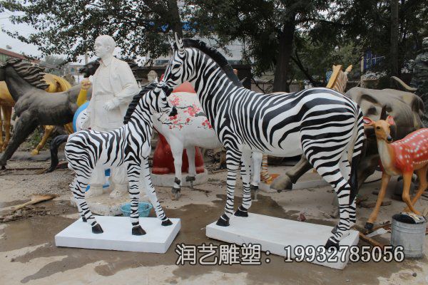景区玻璃钢斑马动物雕塑 景区玻璃钢斑马动物雕塑