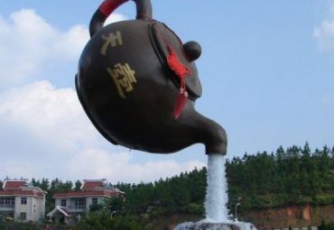 商场玻璃钢茶壶景观雕塑