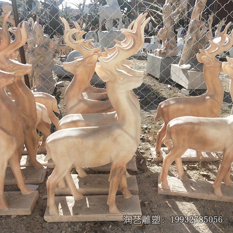 草坪晚霞红鹿动物石雕 草坪晚霞红鹿动物石雕