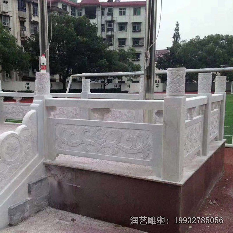 商业街升旗台景观石雕 商业街升旗台景观石雕