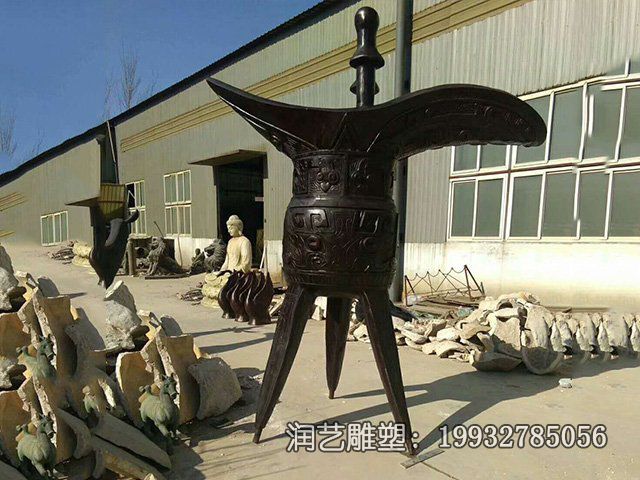 企业酒杯景观铜雕 企业酒杯景观铜雕