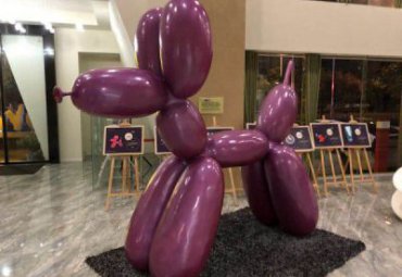 广场玻璃钢狗动物雕塑
