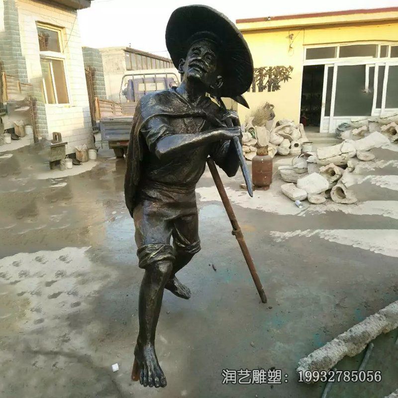 商业街鱼文化人物铜雕 商业街鱼文化人物铜雕