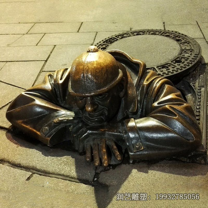 商场工人人物铜雕 商场工人人物铜雕