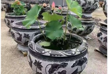 商业街鱼缸景观石雕