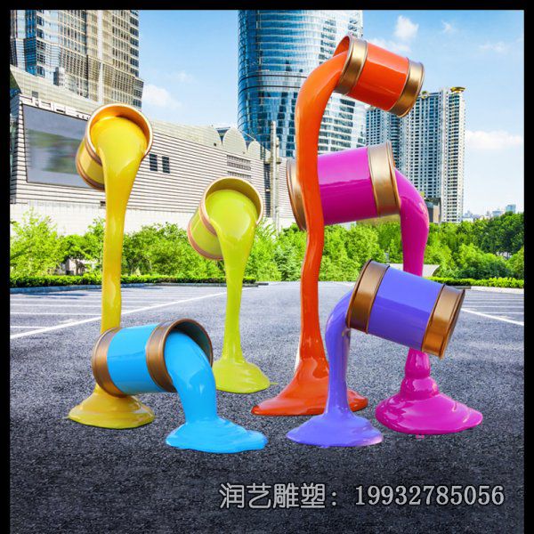 小区玻璃钢油漆桶景观雕塑 小区玻璃钢油漆桶景观雕塑