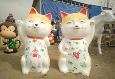 景区玻璃钢招财猫卡通雕塑