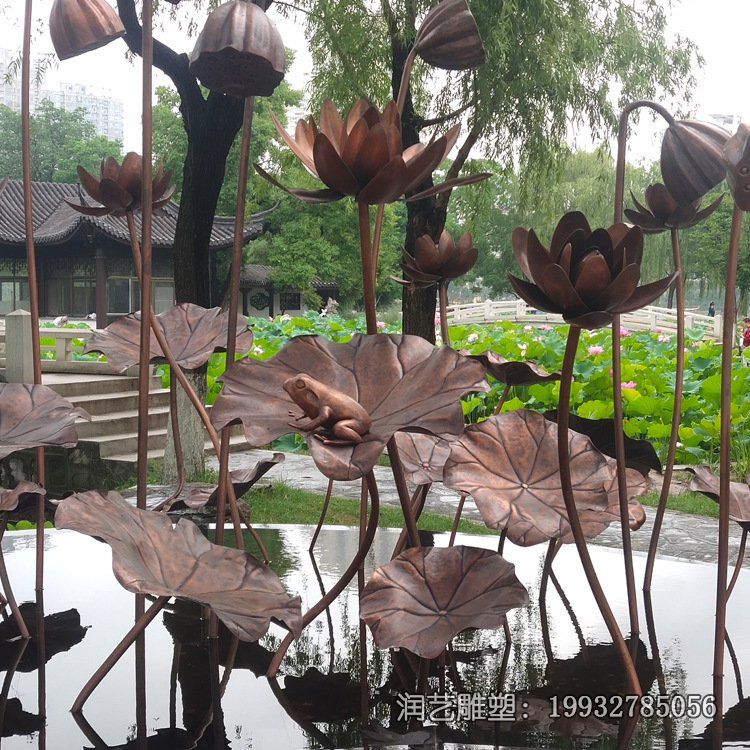 广场荷花景观铜雕 广场荷花景观铜雕