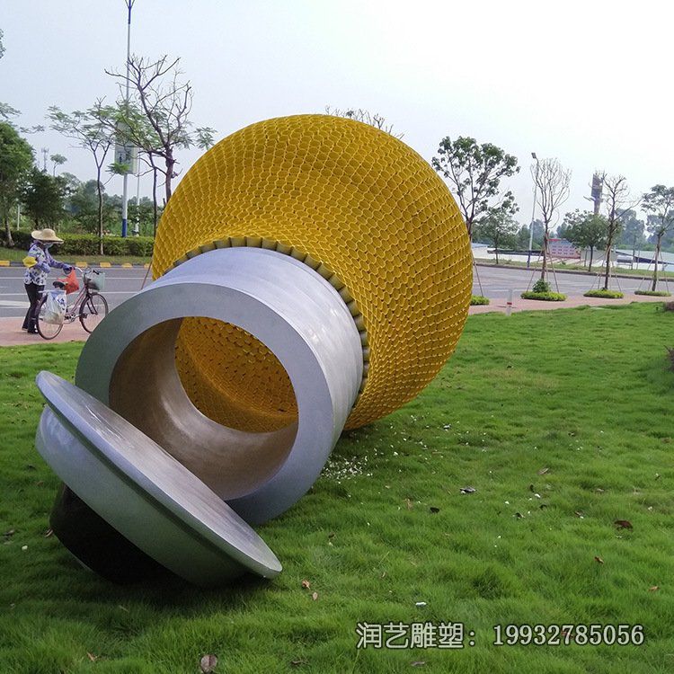 游乐场不锈钢灯泡景观雕塑 游乐场不锈钢灯泡景观雕塑