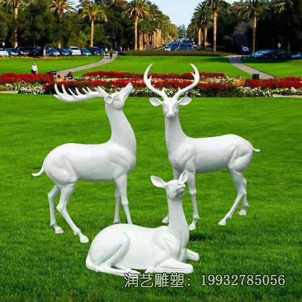 学校玻璃钢鹿动物雕塑 学校玻璃钢鹿动物雕塑