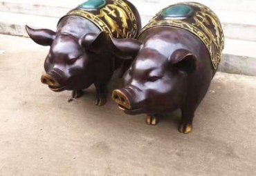 企业猪动物铜雕