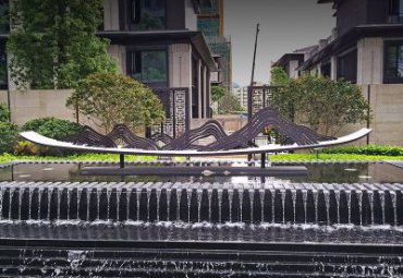 草坪不锈钢假山景观雕塑