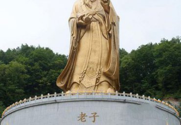 广场老子人物铜雕