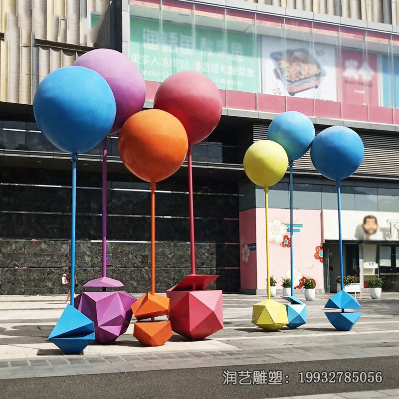 游乐场玻璃钢气球景观雕塑 游乐场玻璃钢气球景观雕塑