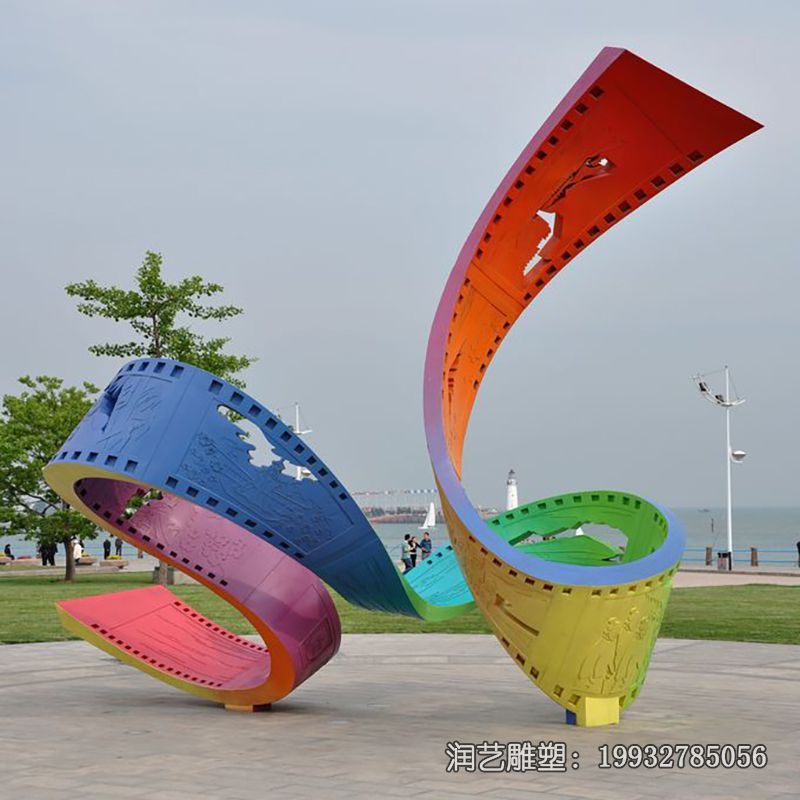 企业不锈钢胶卷景观雕塑 企业不锈钢胶卷景观雕塑