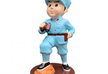 学校玻璃钢红军人物雕塑
