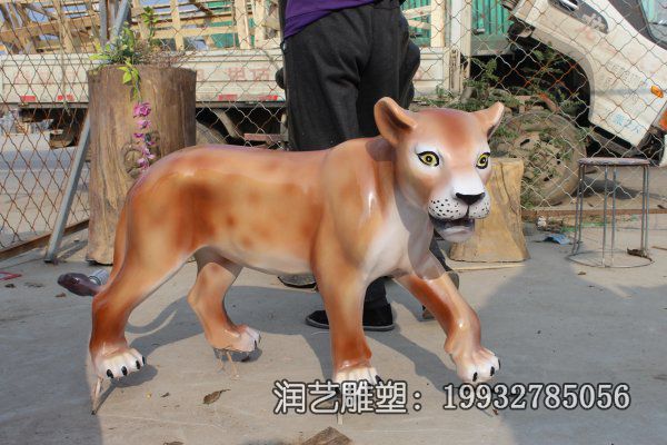 商场玻璃钢狮子雕塑 商场玻璃钢狮子雕塑